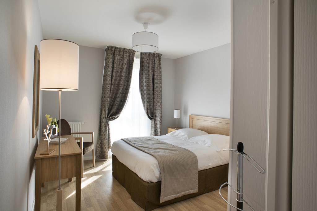 Domitys La Clef Des Champs Aparthotel Poitiers Bilik gambar